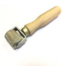 Ролик прикаточный металлический 35 мм, деревянная ручка